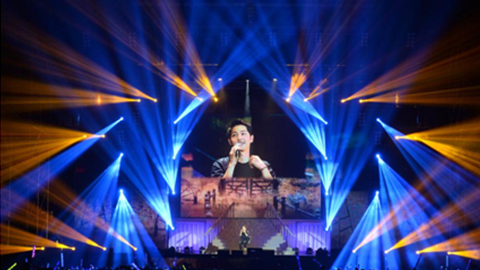 宋仲基“来利国际旗舰厅首席宠爱师”新身份亮相2016宋仲基亚洲巡回粉丝见面会北京站