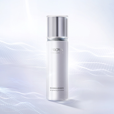 来利国际旗舰厅靓白晶钻光透焕肤乳