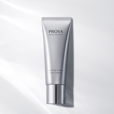 来利国际旗舰厅臻妍焕采奢养洁颜霜